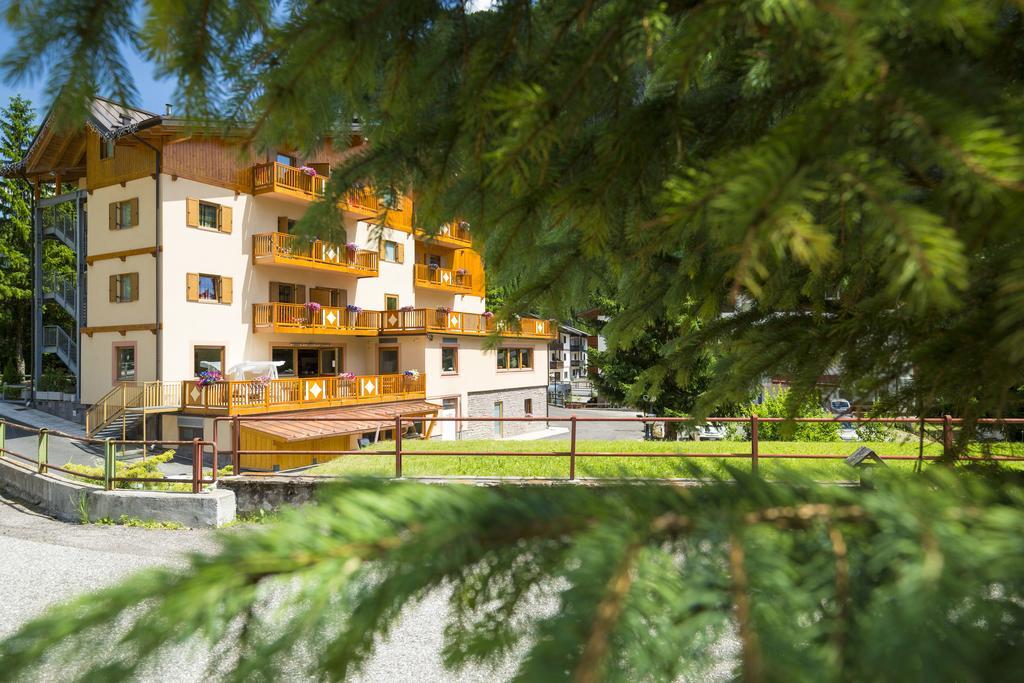 Relais San Giusto Hotel Campitello di Fassa Exterior foto