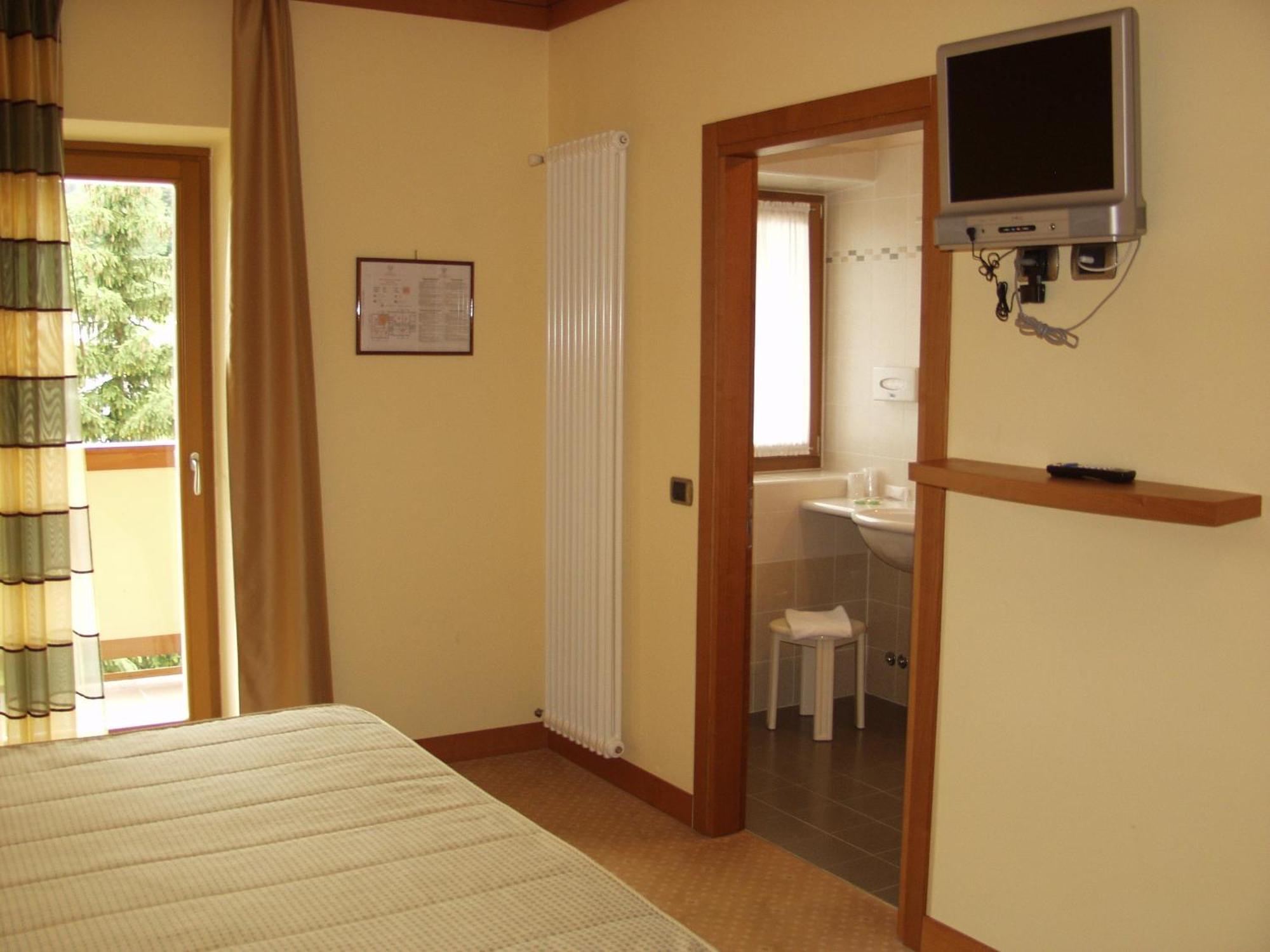 Relais San Giusto Hotel Campitello di Fassa Exterior foto